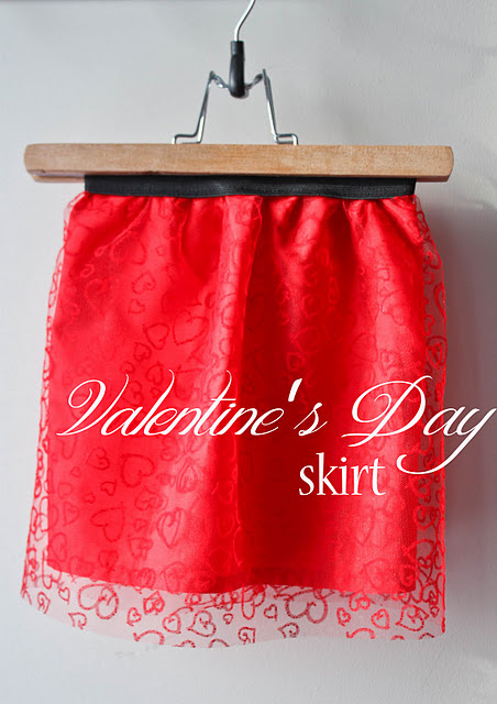 EXTRAORDINARY Guest: Valentine’s Day Skirt!
