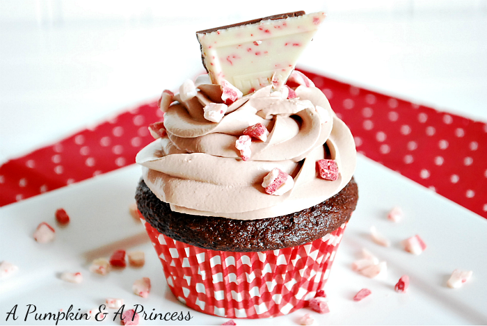 Chocolate-Peppermint-Cupcake-Recipe[1]