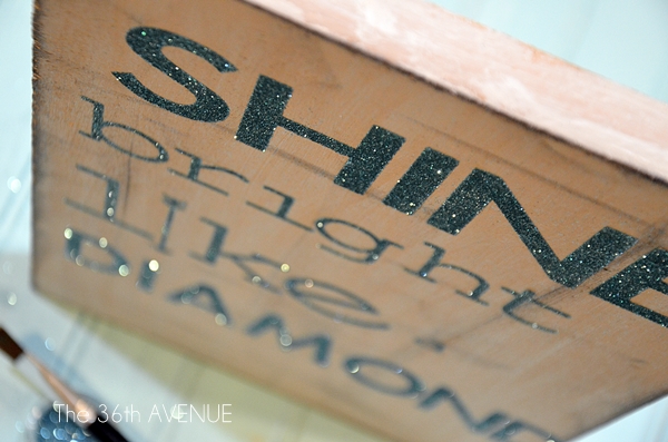 How to make a glittered sign with double sided adhesive tutorial by the36thavenue.com
