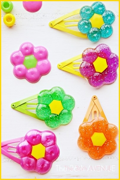 Learn how to melt beads and make accessories with them. Pin it now and make them later! the36thavenue.com