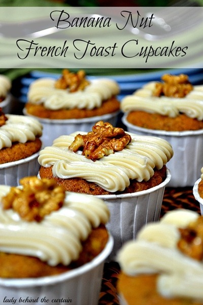 Lady-Behind-The-Curtain-Banana-Nut-French-Toast-Cupcakes-2
