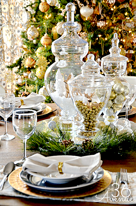 Christmas Table Escape Ideas using things that you may already have! #christmas #decor #homedecor