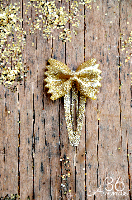 Adorable DIY Bow Tie Hair Accessories Tutorial at the36thavenue.com  Super affordable and easy to make! #newyears #hair #diy