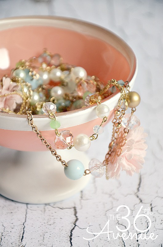 Craft : DIY Jewelry Holders made with Dollar Store dishes... So cute! the36thavenue.com