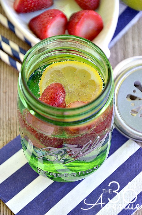Sparkly Strawberry Lime-ade Recipe at the36thavenue.com ...Yummy! #heritagecollection