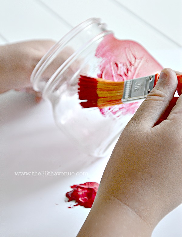 DIY Apple Jar Tutorial at the36thavenue.com Such a cute gift for teachers! #crafts