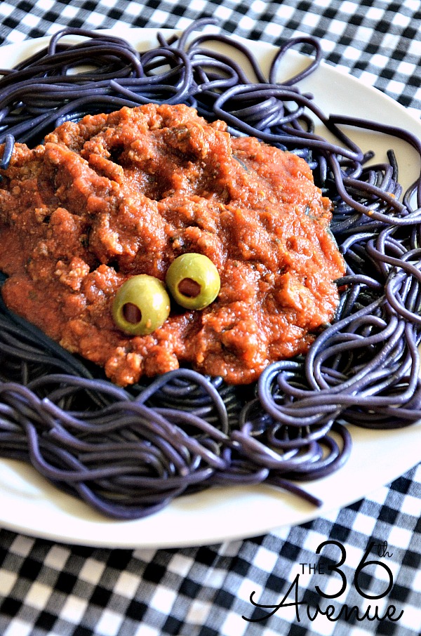 Halloween Recipe - Make this Halloween Spaghetti Recipe. It is perfect for parties and kids love it! the36thavenue.com