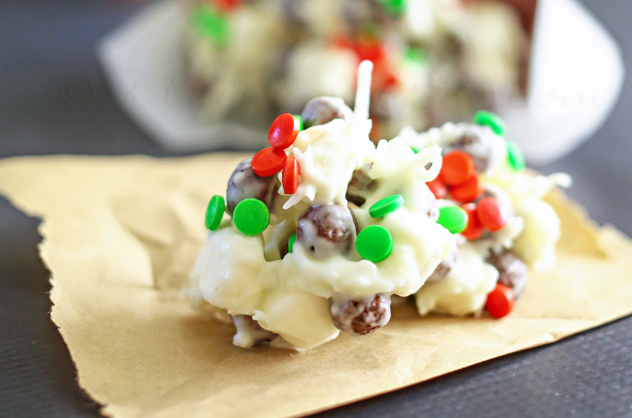 This five ingredient Christmas Dessert is easy to make and perfect for neighbor gifts and Christmas parties. 