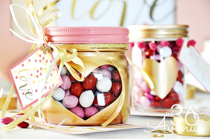 Valentines Day Gift Idea - Super cute heart jars and free printable at the36thavenue.com PIN IT NOW AND MAKE THEM LATER! #valentines