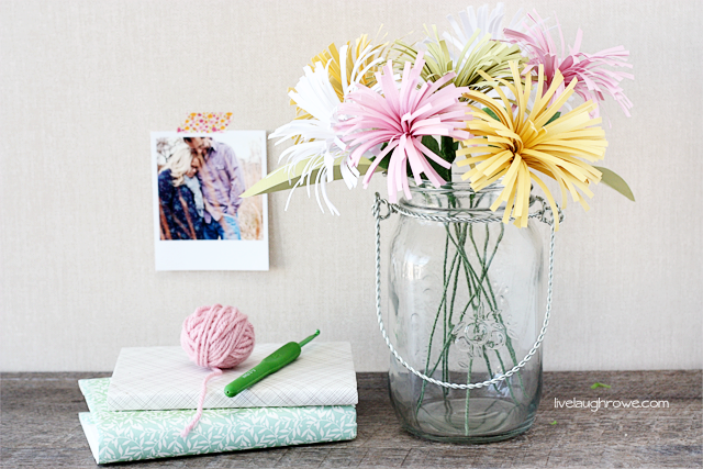 Perfectly Colorful Spring Decor| Paper Spider Mums