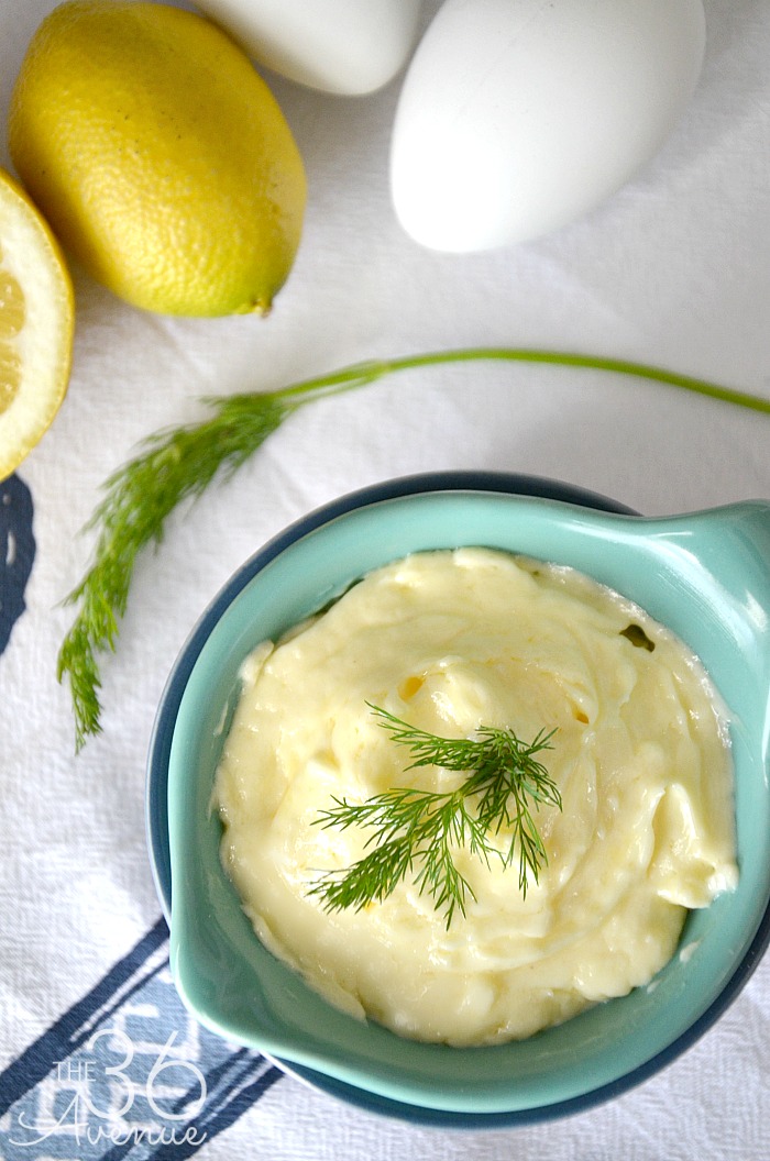 Recipes - How to make Homemade Mayonnaise. Just four ingredients and 5 minutes to make