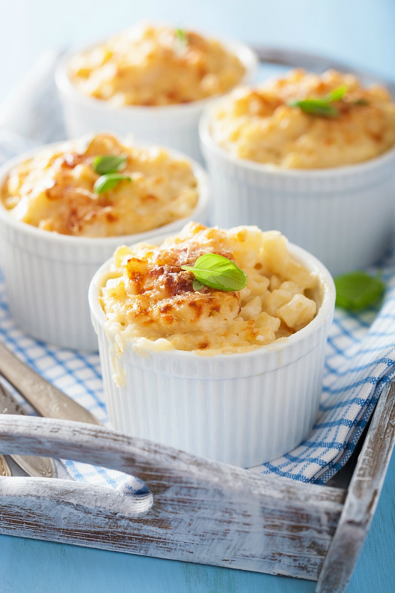 Baked Mac and Cheese Recipe. Easy and delicious Macaroni and Cheese recipe. 