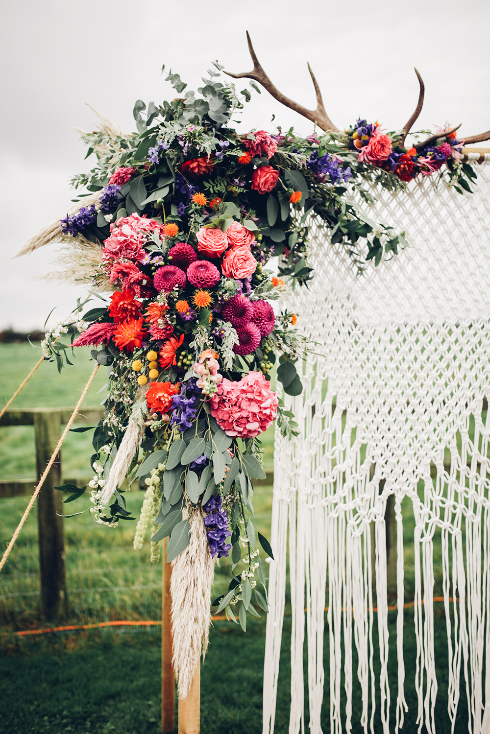 Bohemian Wedding ideas - These Boho Chic Weddings are gorgeous and the perfect inspiration to design the perfect wedding day. More at the36thavenue.com