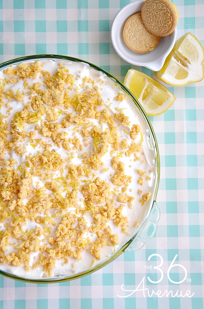 Dessert Recipe - This Lemon Cream Pie is a delicious and easy dessert recipe that your entire family is going to love.